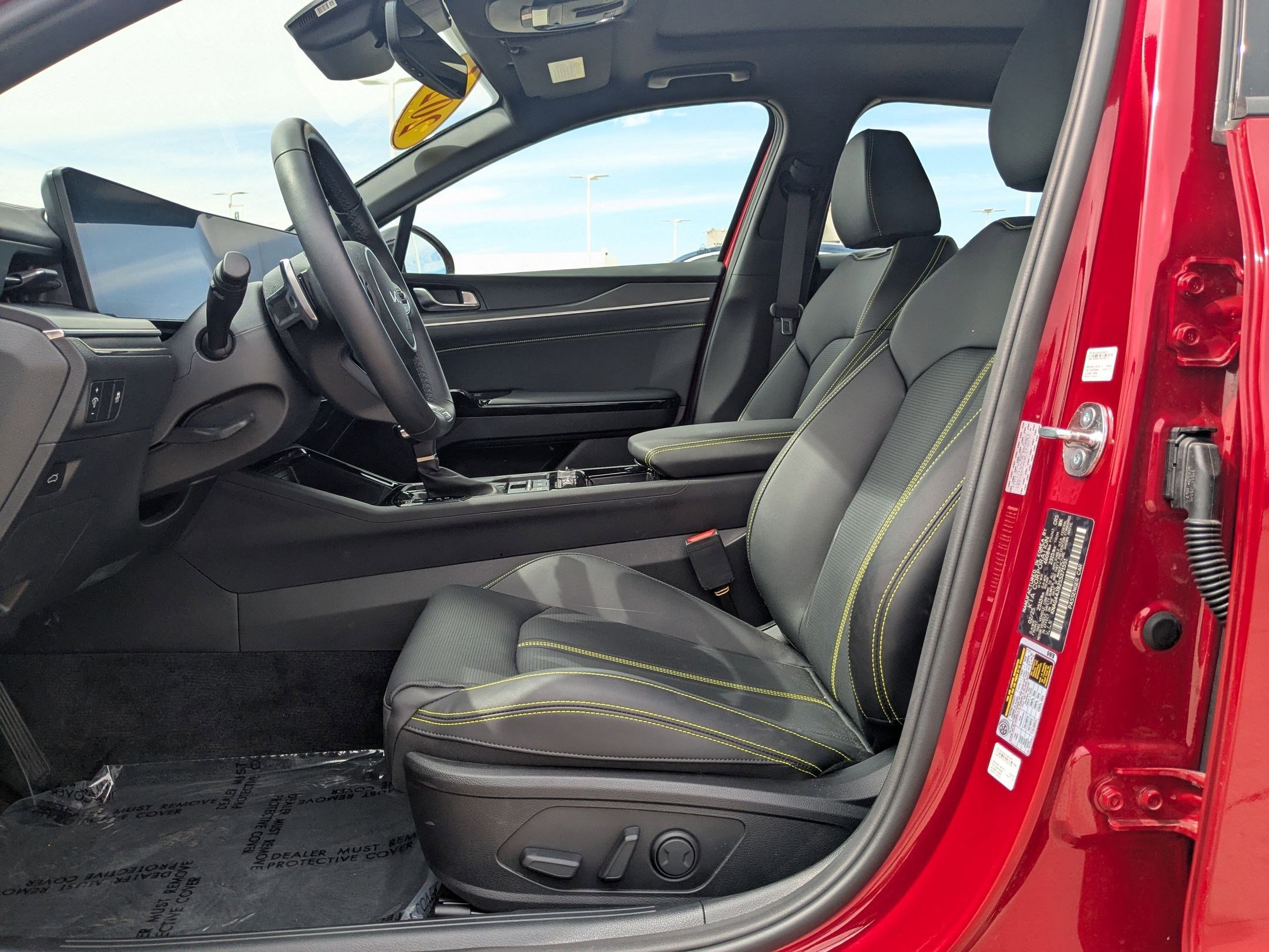 2025 Kia K5 GT photo 17