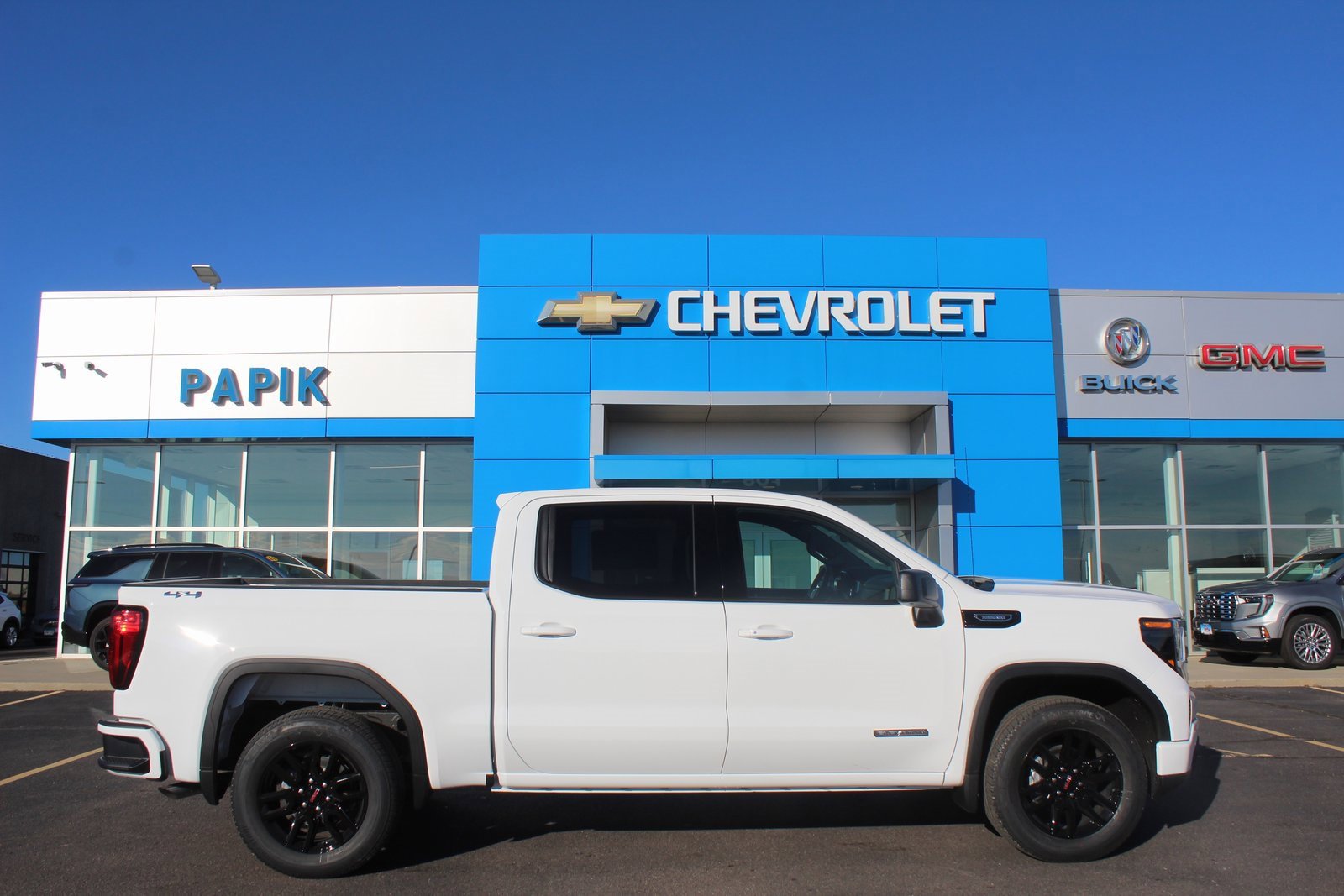 2026 GMC Sierra 1500 Elevation's photo