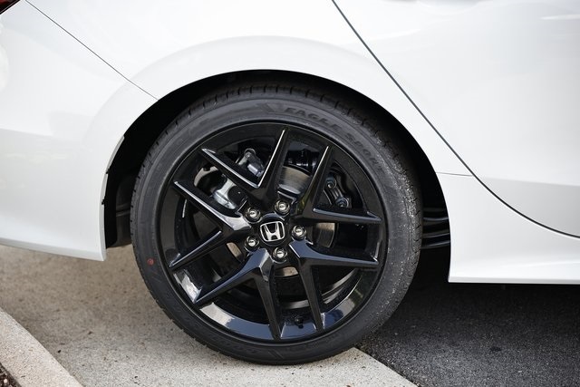 2026 Honda Civic Sport photo 14