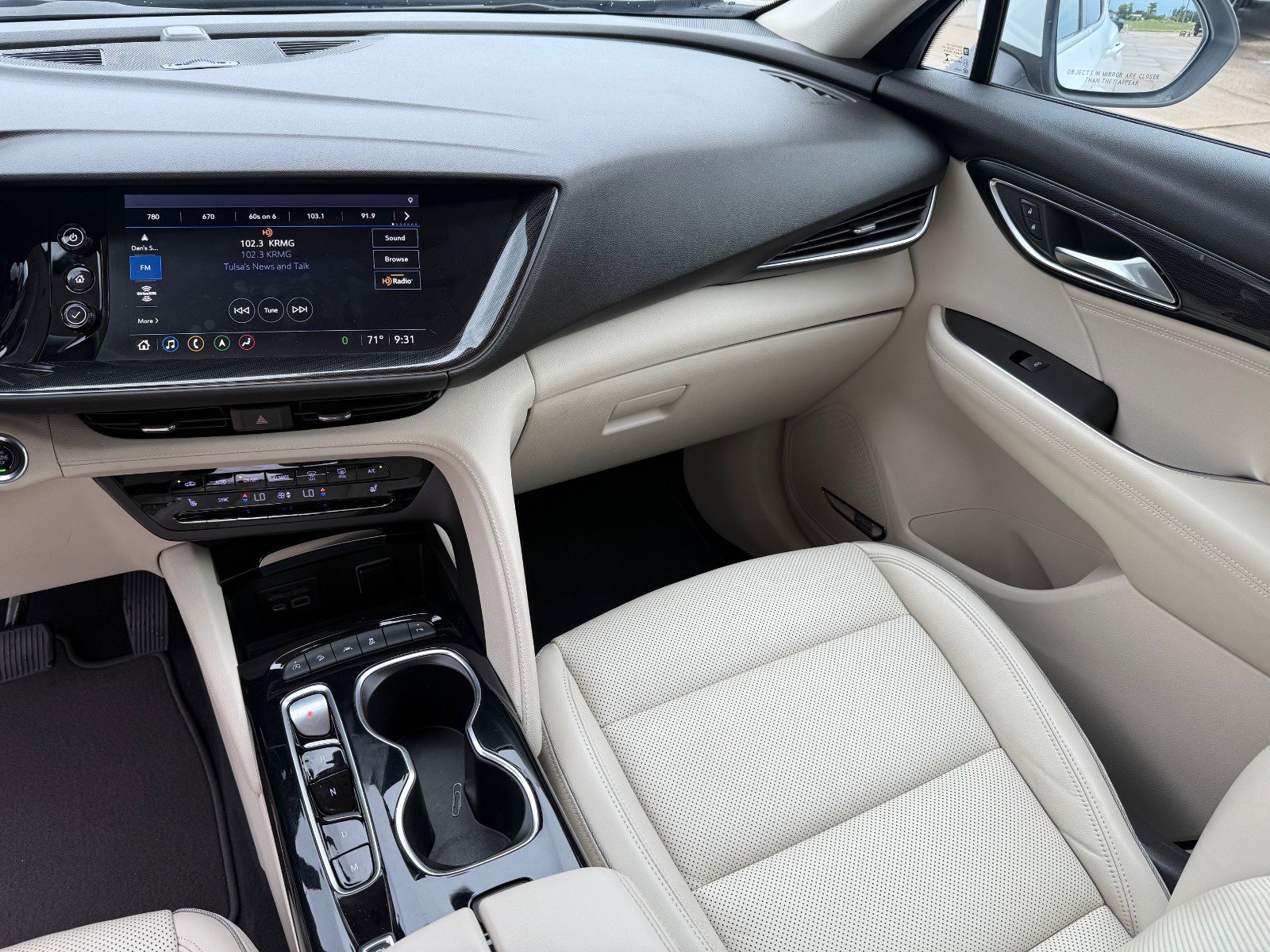 2021 Buick Envision Essence photo 15