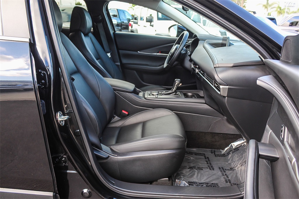 2022 Mazda CX-30 2.5 Select photo 16