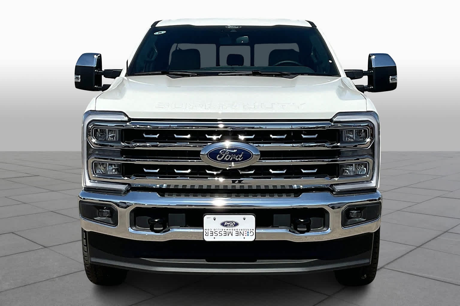 2025 Ford F-350 Lariat photo 3