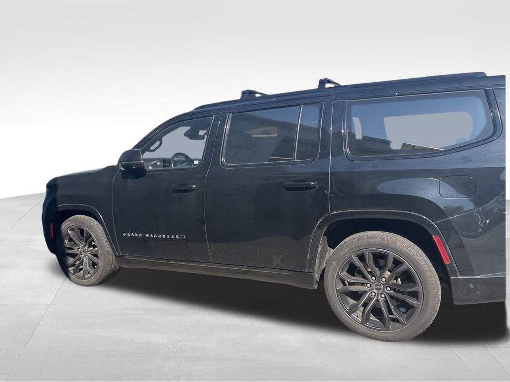 2022 Jeep Grand Wagoneer II photo 9