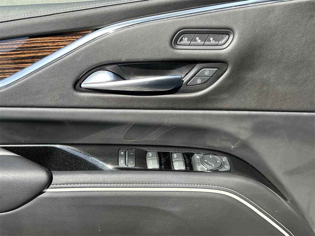 2023 Cadillac Escalade ESV Premium Luxury photo 10