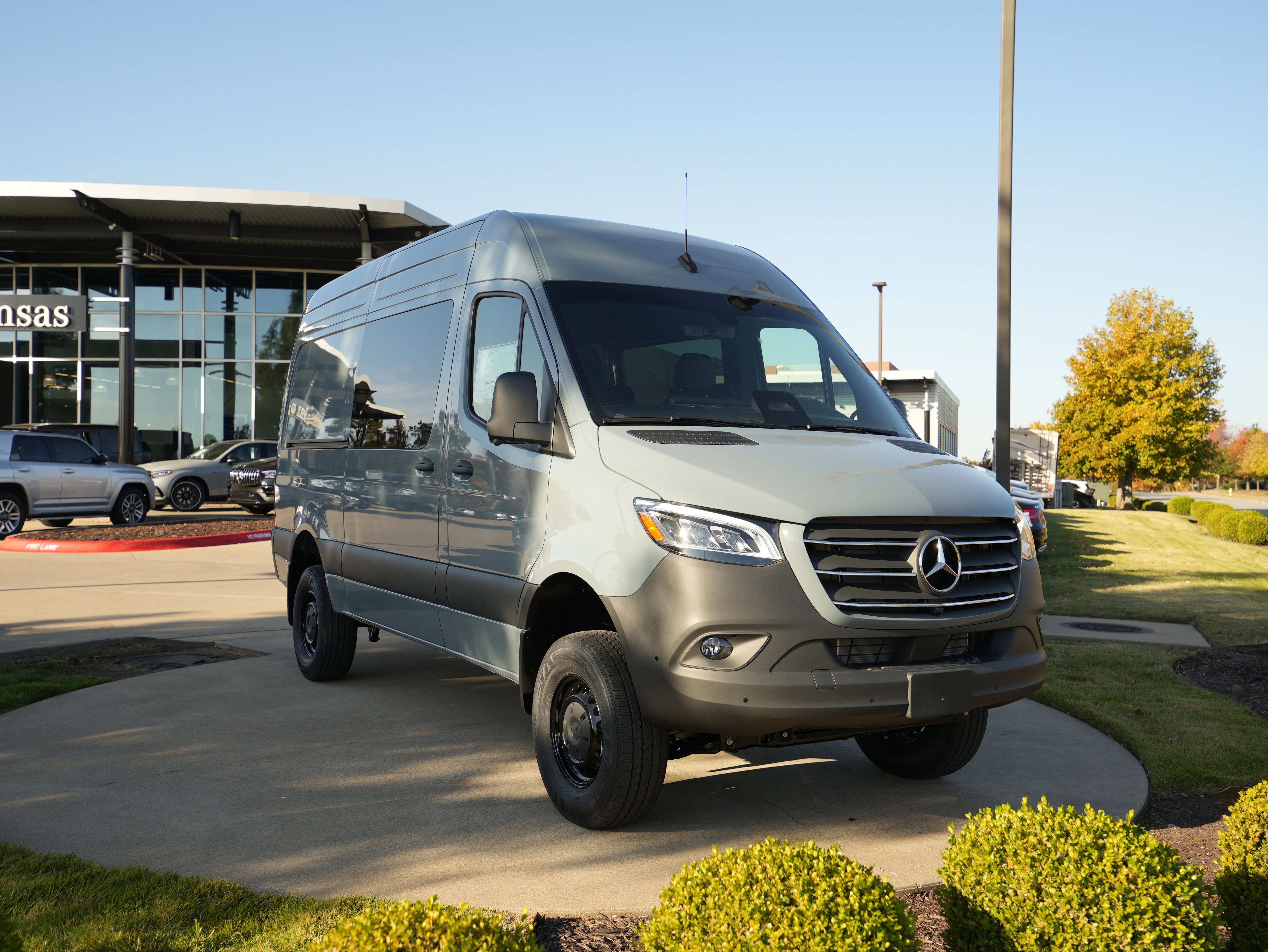 2026 Mercedes-Benz Sprinter Cargo Van Base's photo