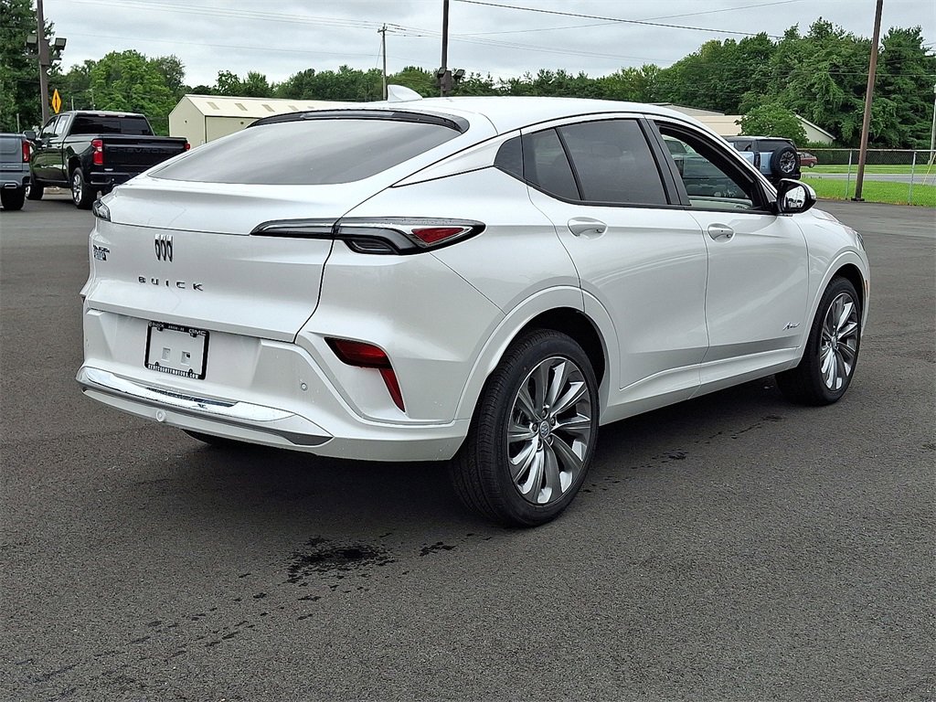 2025 Buick Envista Avenir photo 6