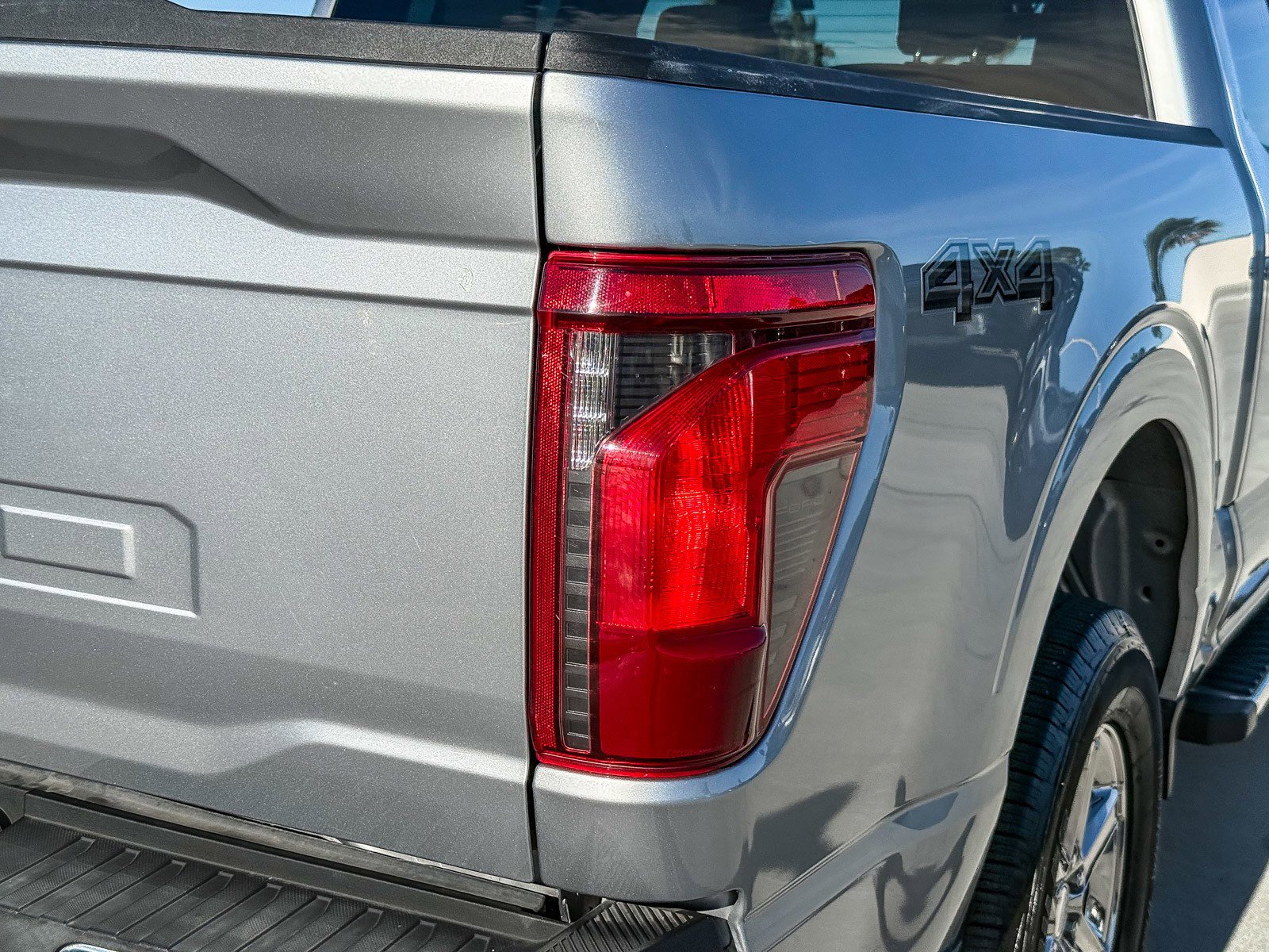 2024 Ford F-150 XLT photo 4