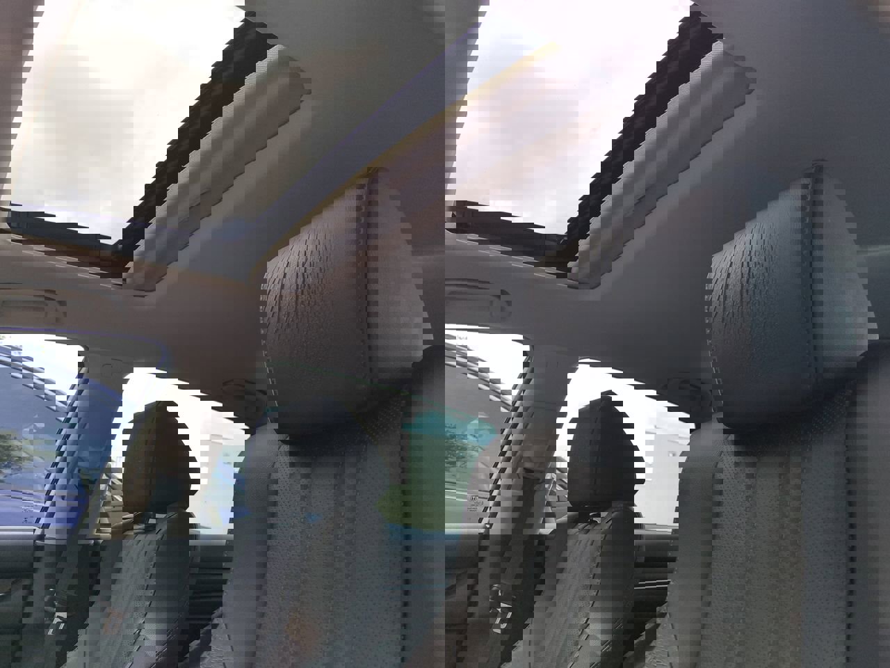 2018 Honda Accord EX-L photo 17