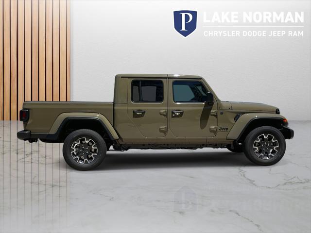 2025 Jeep Gladiator Sport S photo 9