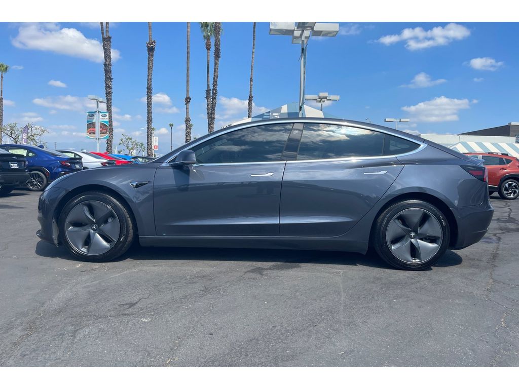 2020 Tesla Model 3 Long Range photo 2