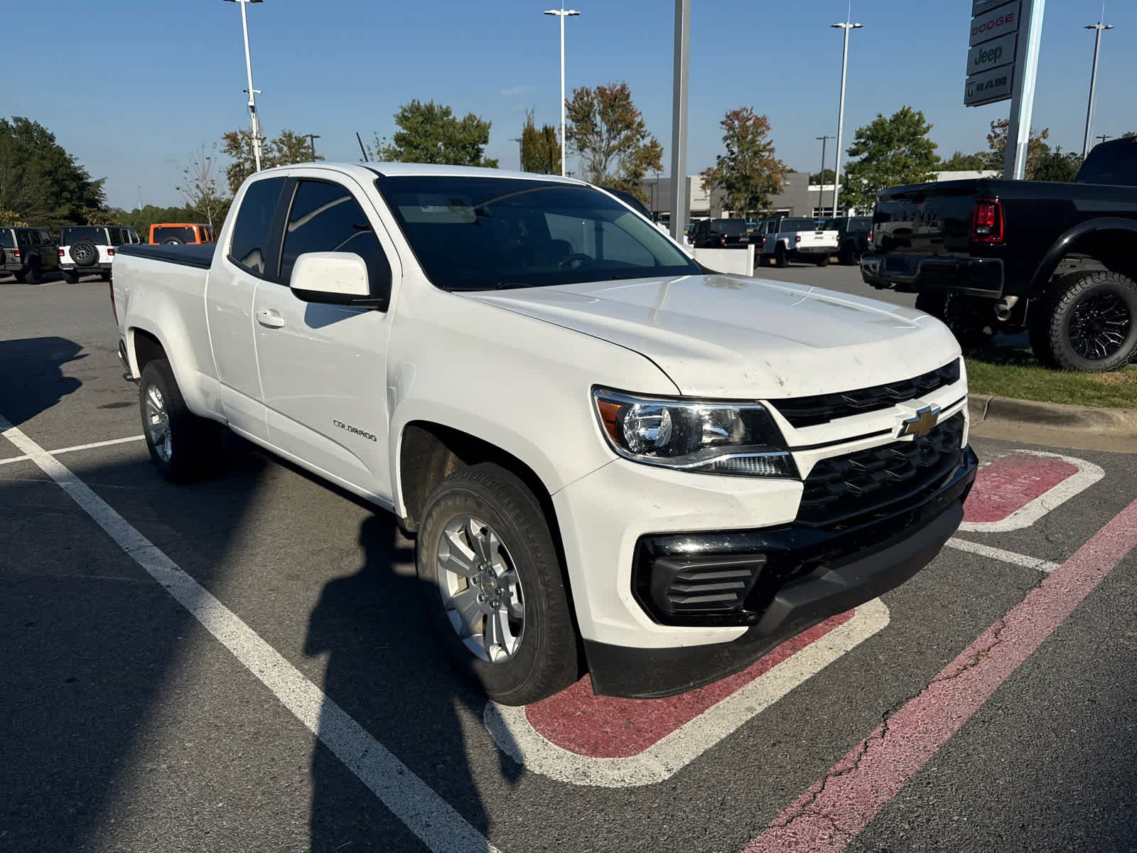 Used 2022 Chevrolet Colorado LT with VIN 1GCHSCEA7N1153475 for sale in Little Rock