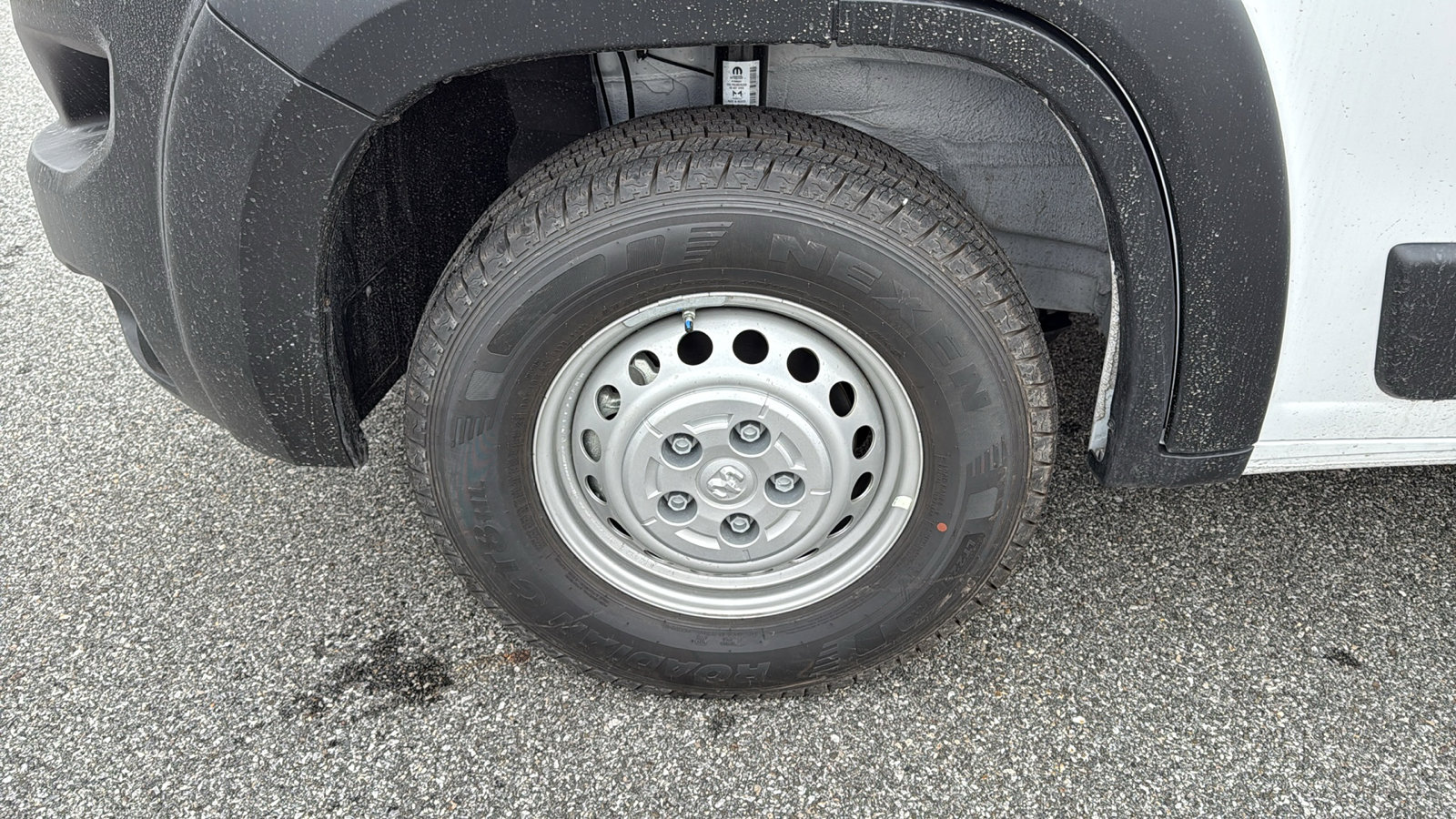 2026 Ram ProMaster 3500 photo 4