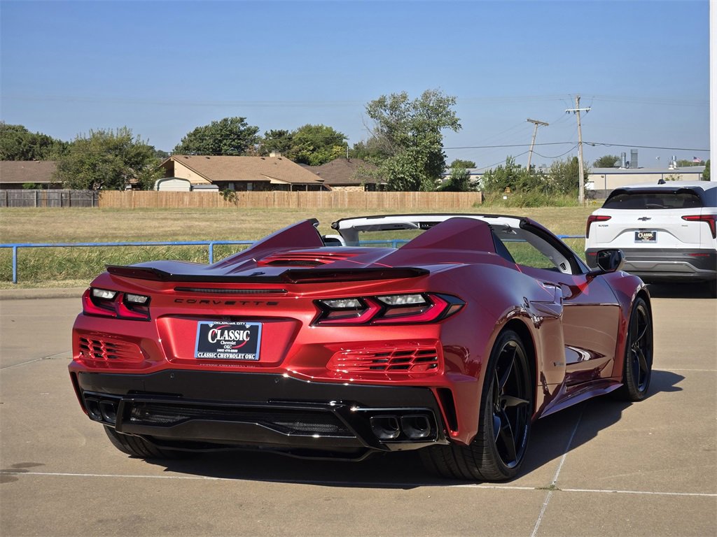 2026 Chevrolet Corvette E-Ray 3LZ photo 4