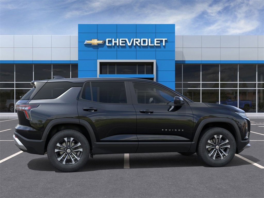 2026 Chevrolet Equinox LT photo 2