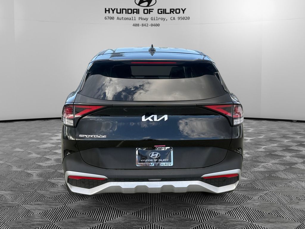 2024 Kia Sportage EX photo 4