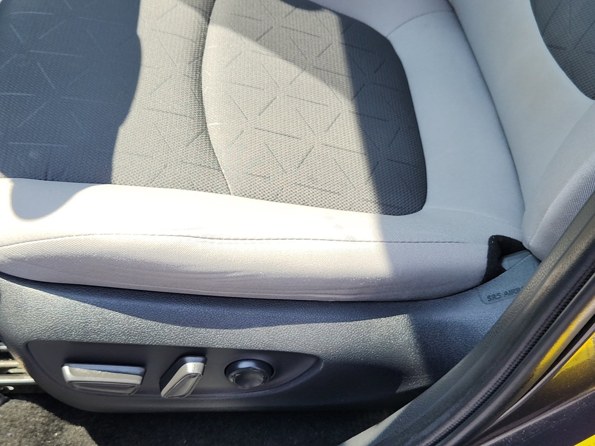 2024 Toyota RAV4 XLE photo 20