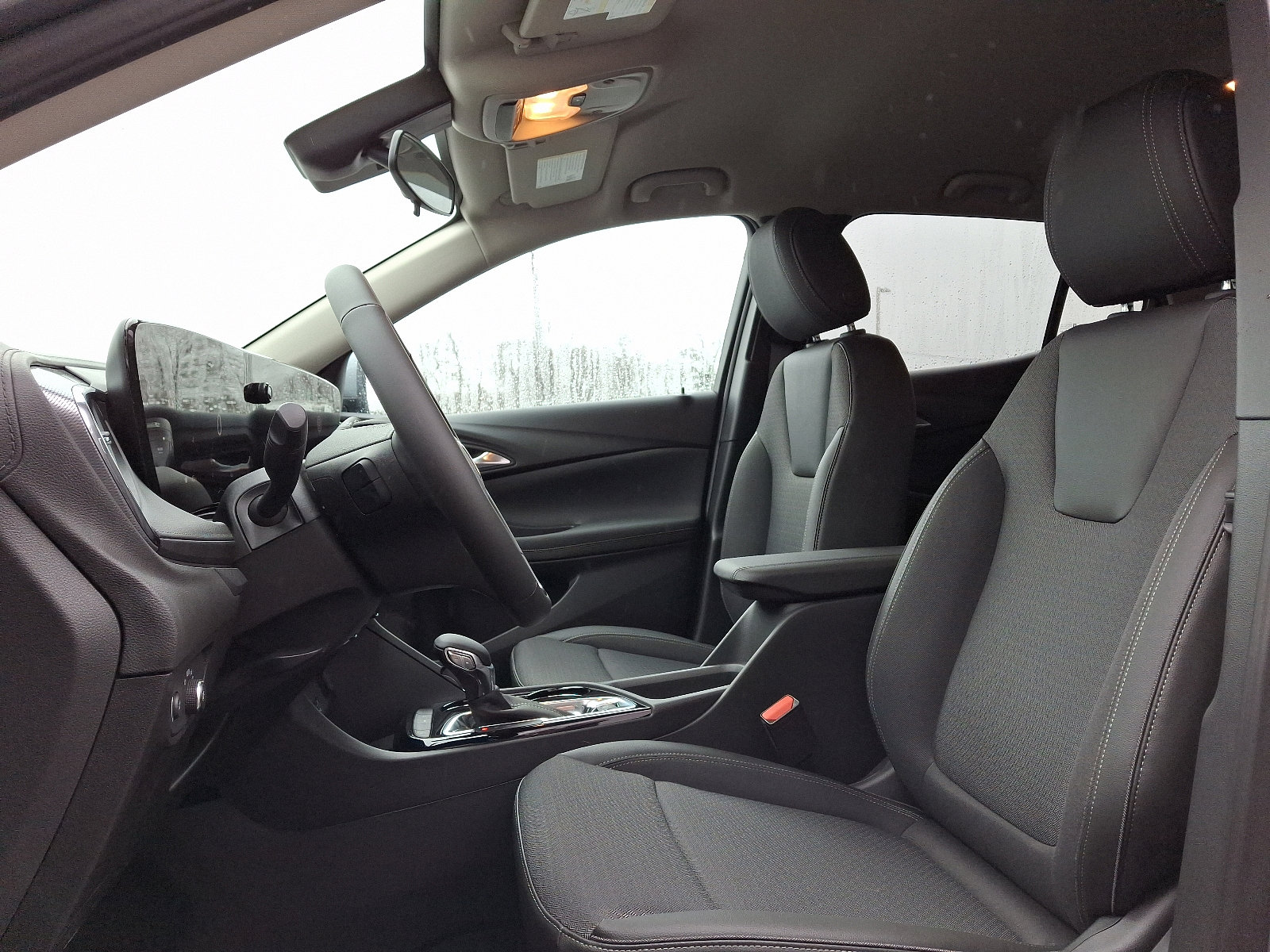 2025 Buick Encore GX Preferred photo 8