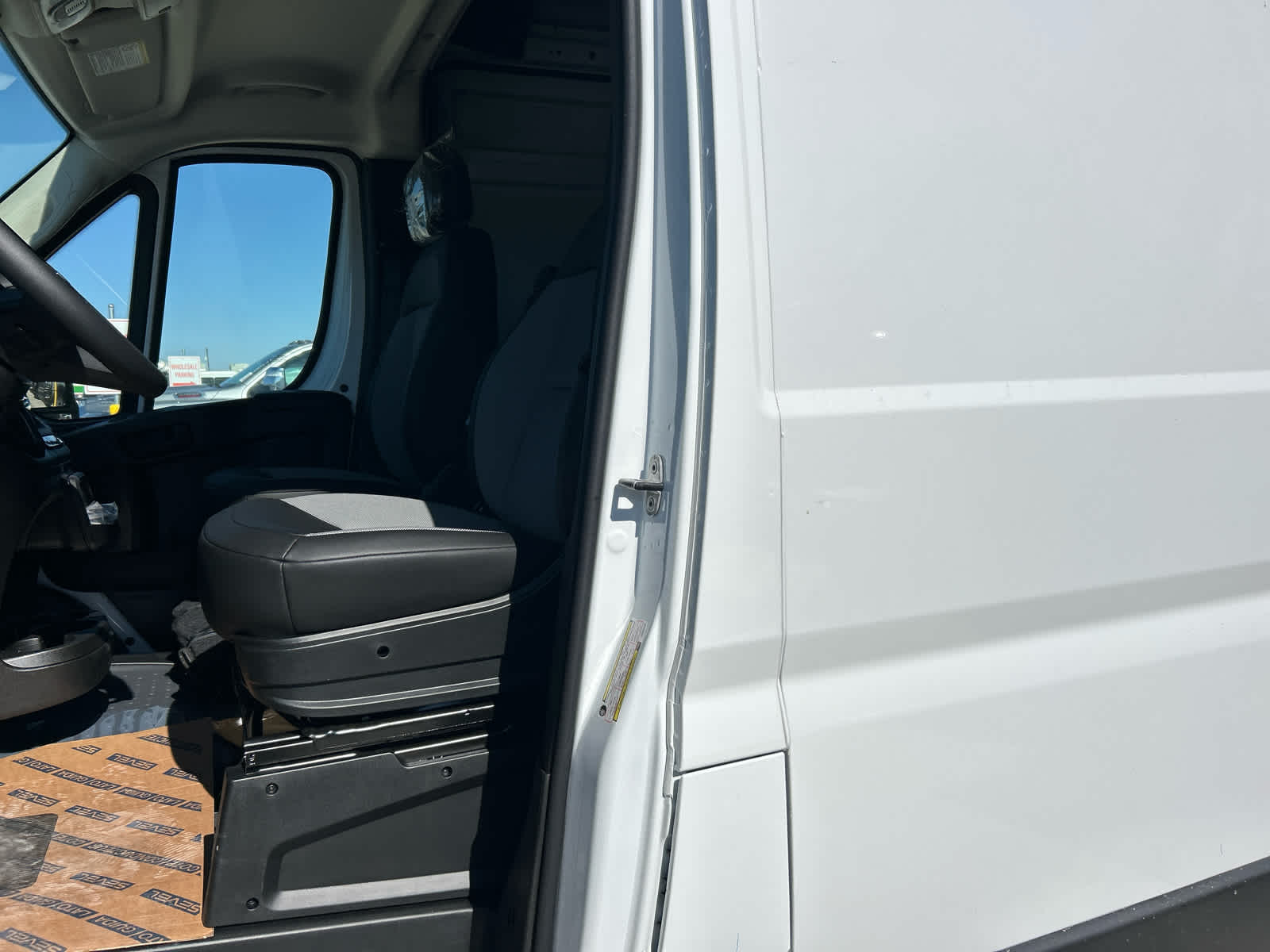 2025 Ram ProMaster 2500 photo 7