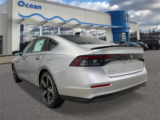 2025 Honda Accord Hybrid Sport photo 3