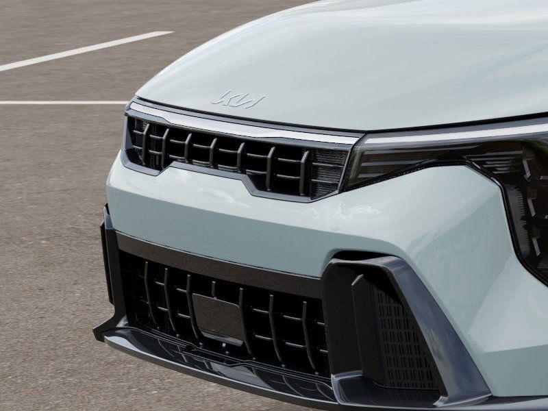 2025 Kia K4 GT-Line photo 11