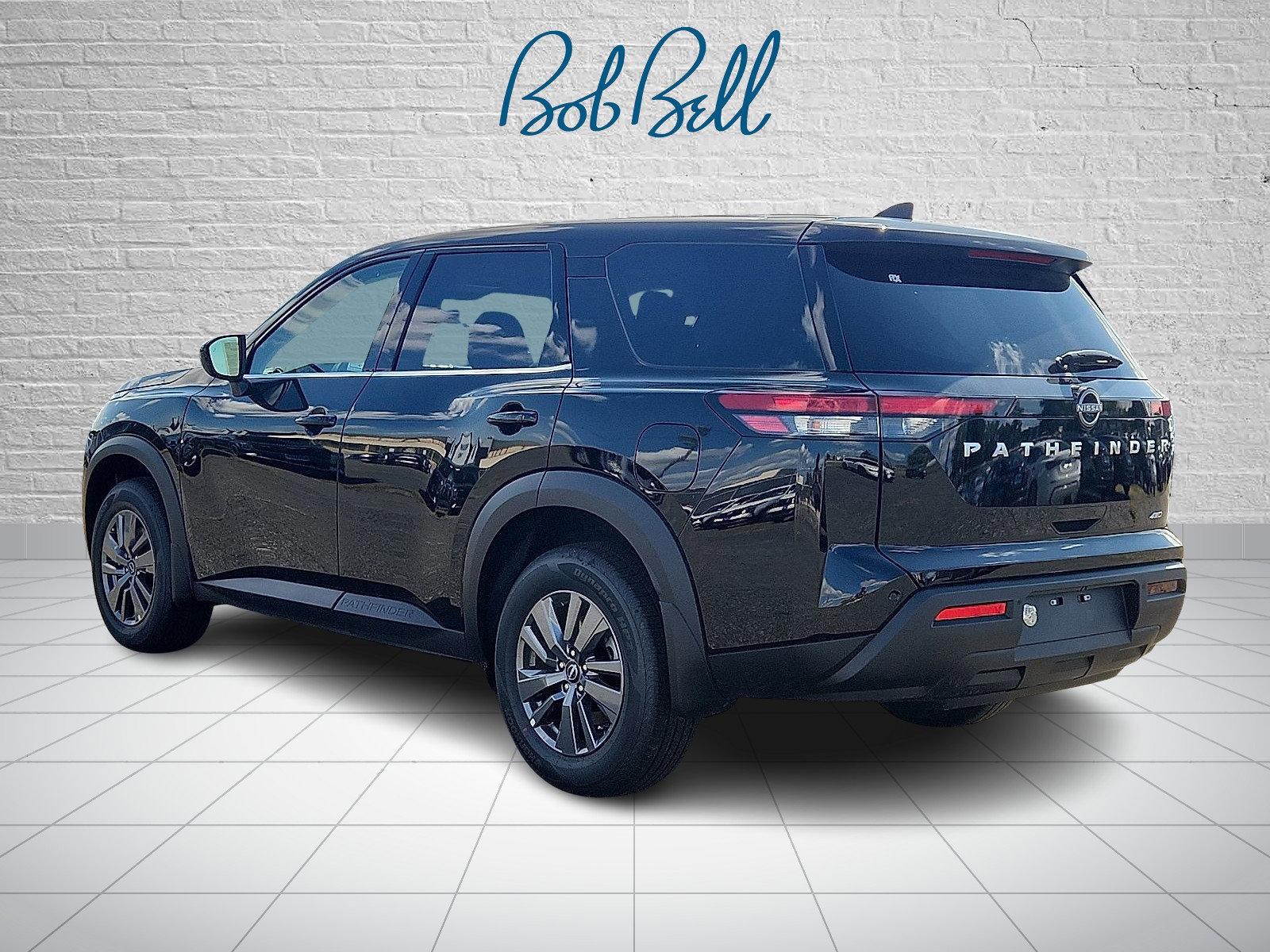 2025 Nissan Pathfinder S photo 3