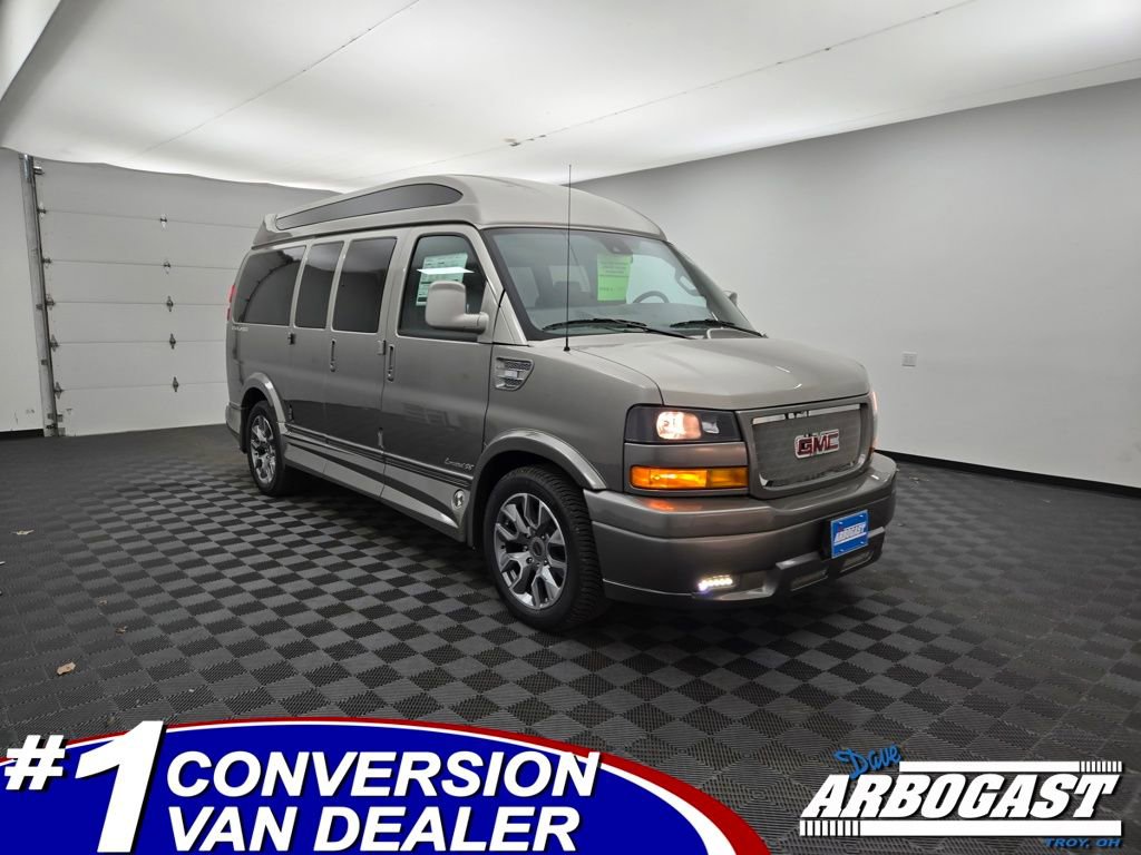 2025 GMC Savana Cargo Work Van's photo