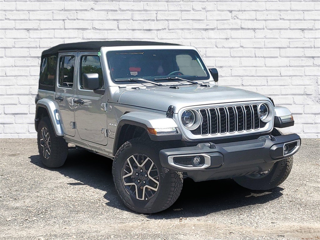 2024 Jeep Wrangler 4-Door Sahara