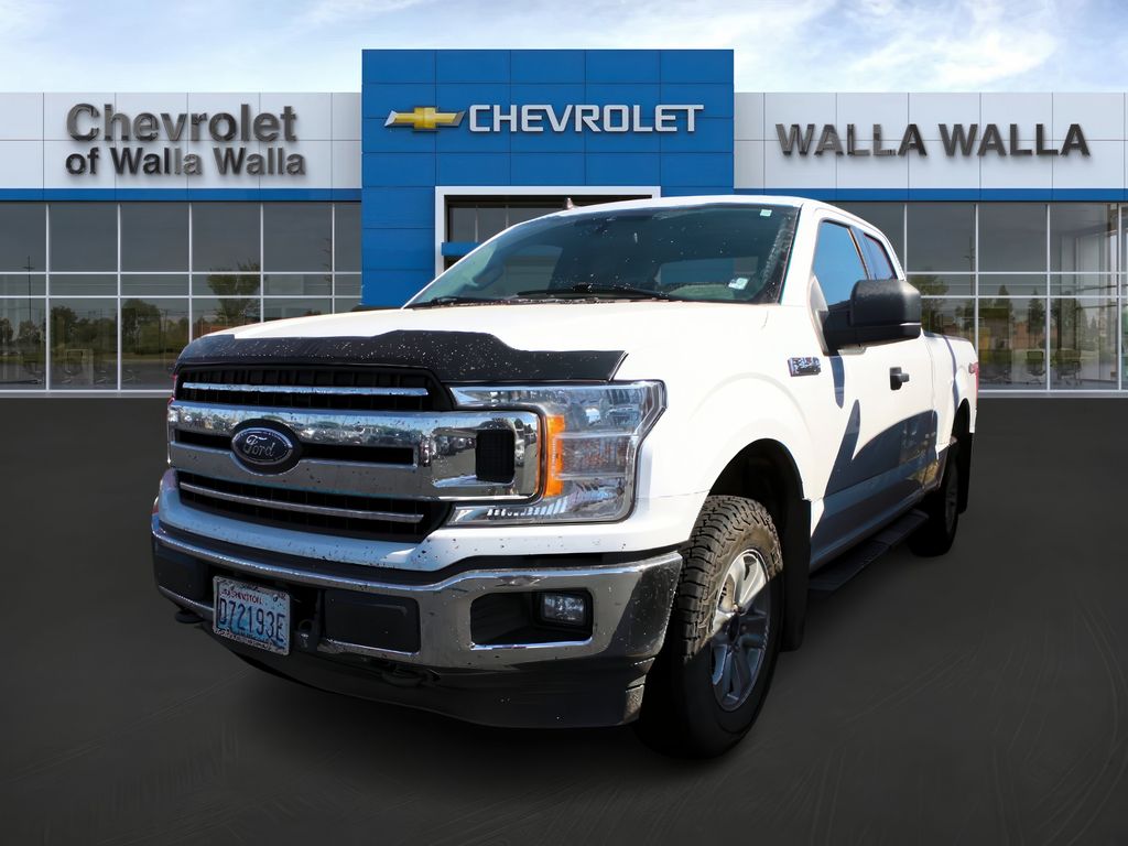 2020 Ford F-150 XLT photo 2