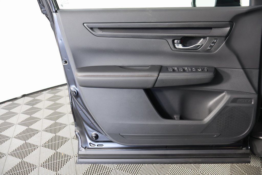 2026 Honda CR-V Hybrid Sport-L photo 7