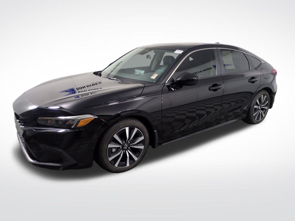 2024 Honda Civic Hatchback EX-L's photo