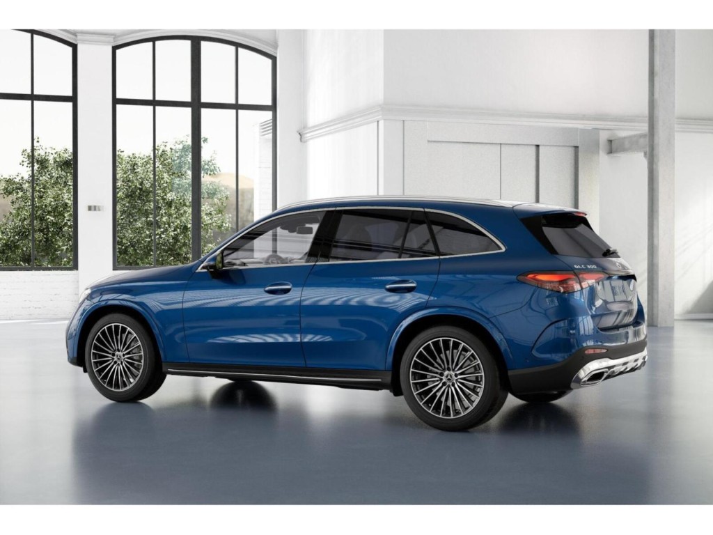 2026 Mercedes Benz GLC 300 photo 30