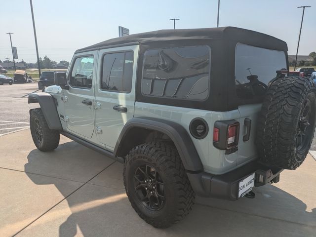 2024 Jeep Wrangler Willys photo 3