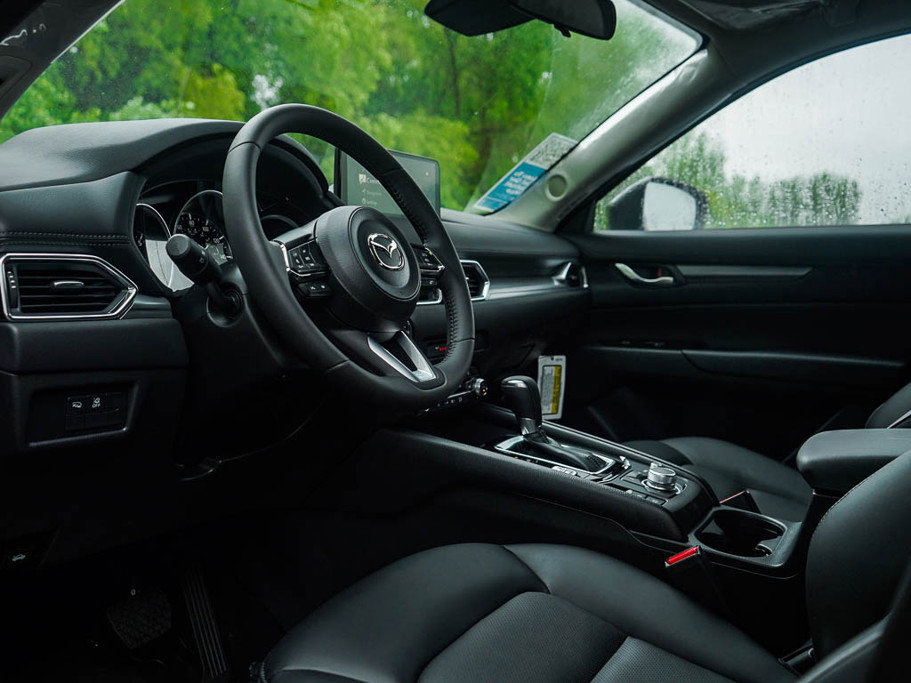 2025 Mazda CX-5 2.5 Select photo 16