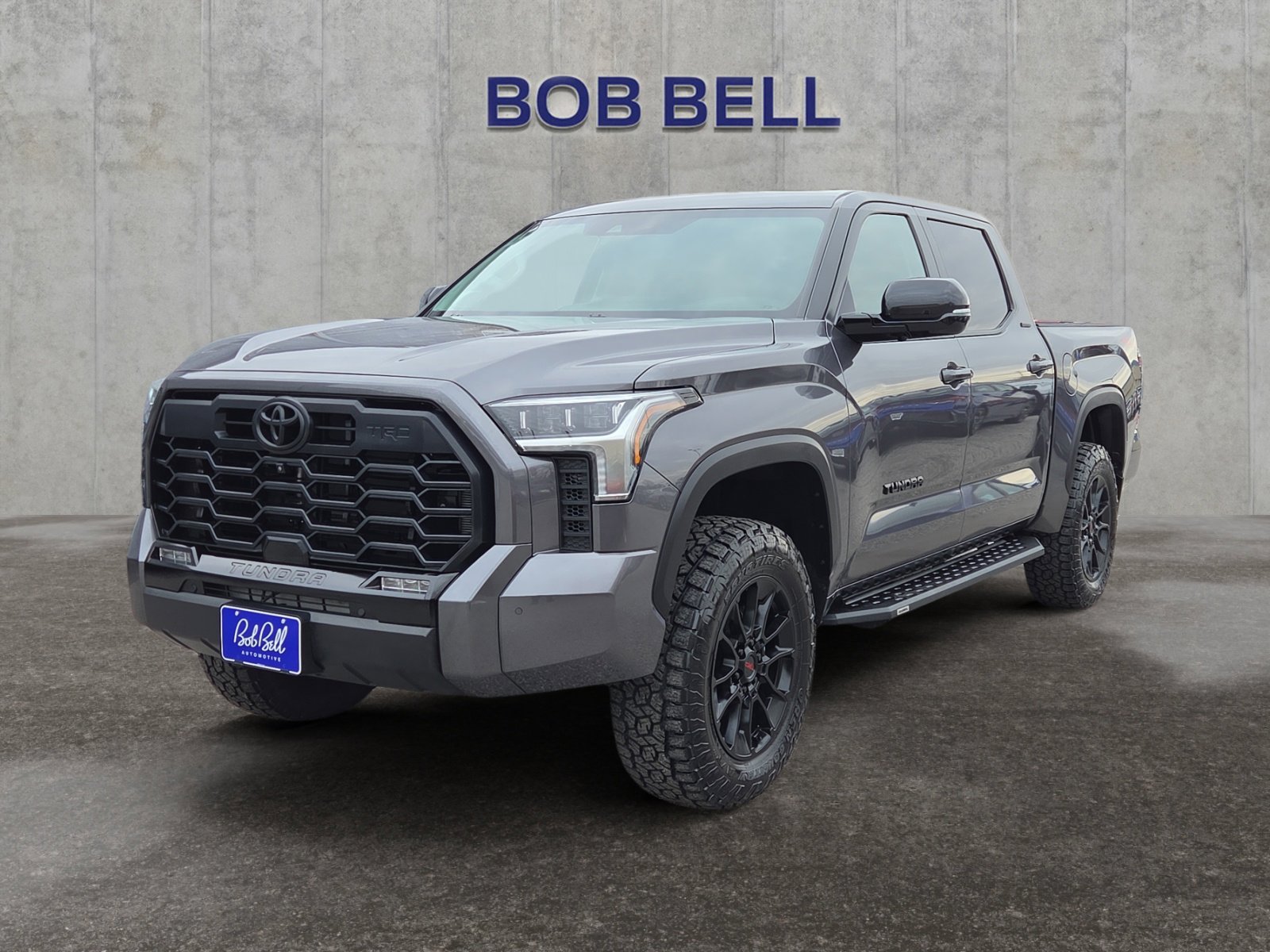 2024 Toyota Tundra Limited's photo