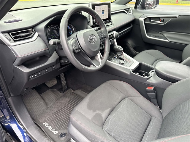 2024 Toyota RAV4 Prime SE photo 2