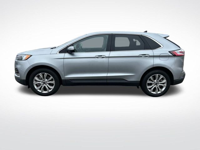 2024 Ford Edge Titanium photo 6