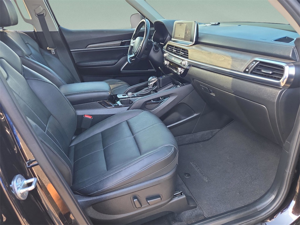 2022 Kia Telluride EX photo 25