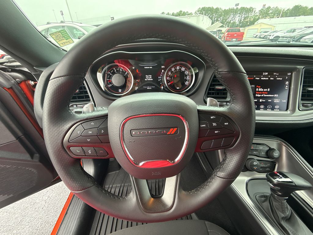 2023 Dodge Challenger R/T photo 17