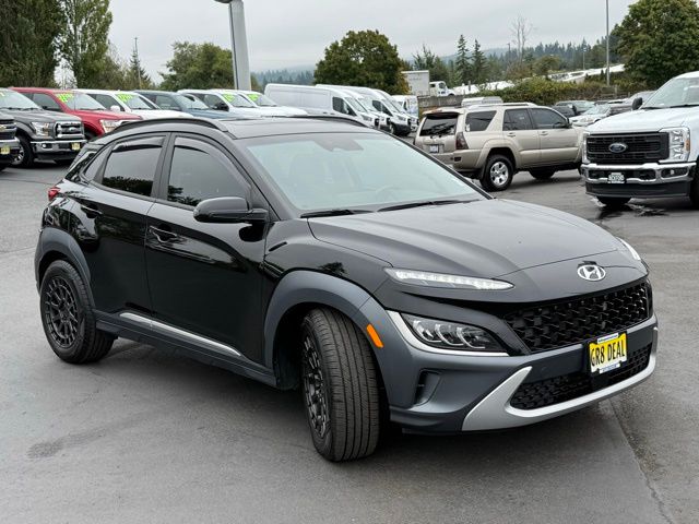 2023 Hyundai Kona Limited photo 2