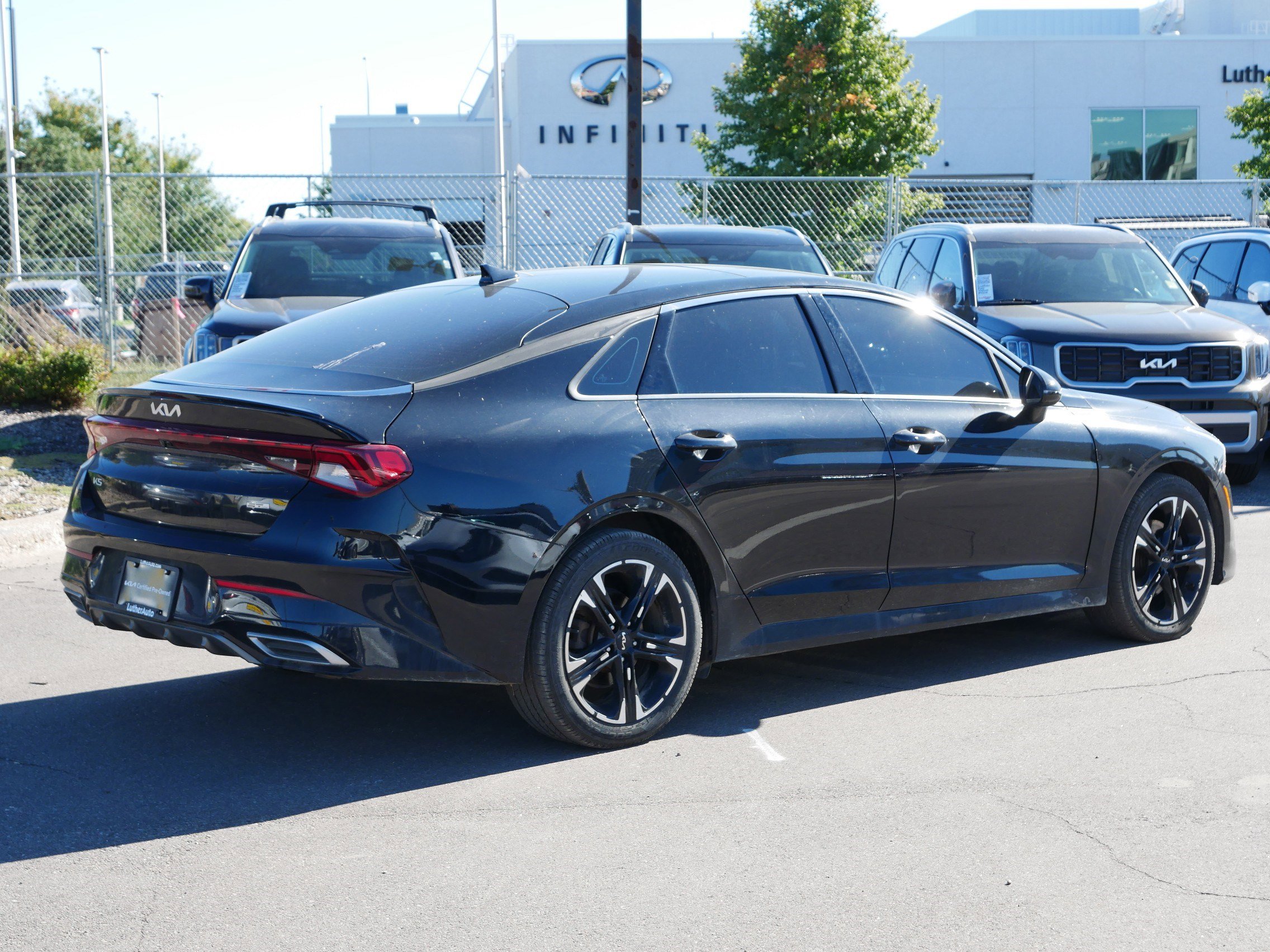 2024 Kia K5 GT-Line photo 3