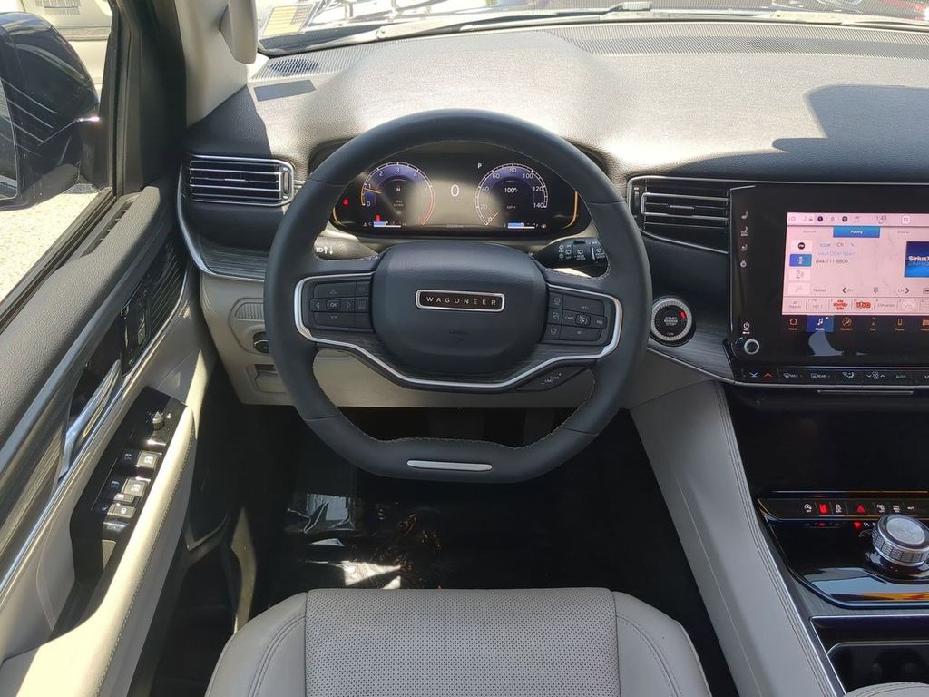 2023 Jeep Wagoneer Series II photo 16