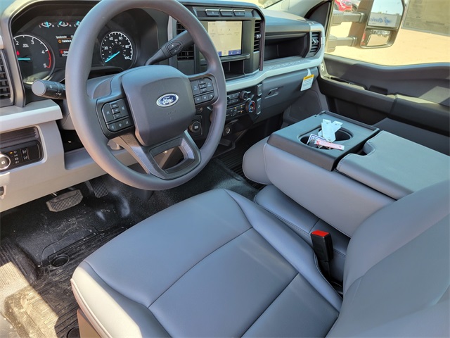 2024 Ford F-550 XL photo 14