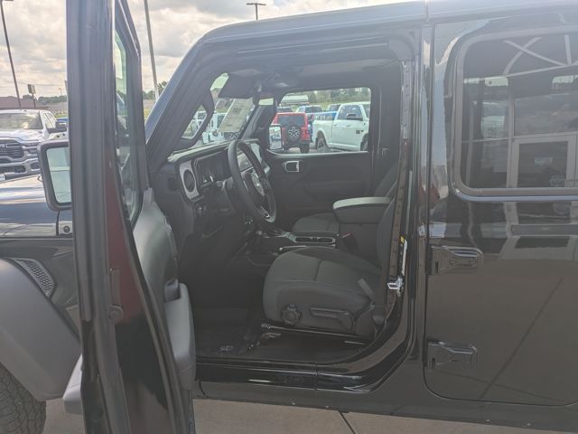 2025 Jeep Wrangler Sport S photo 11