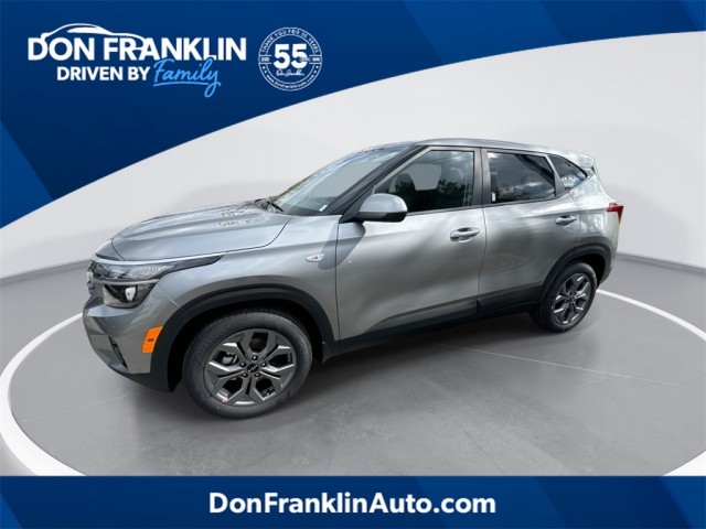 2026 Kia Seltos LX's photo