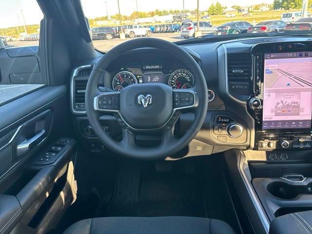 2025 Ram 1500 Big Horn photo 13