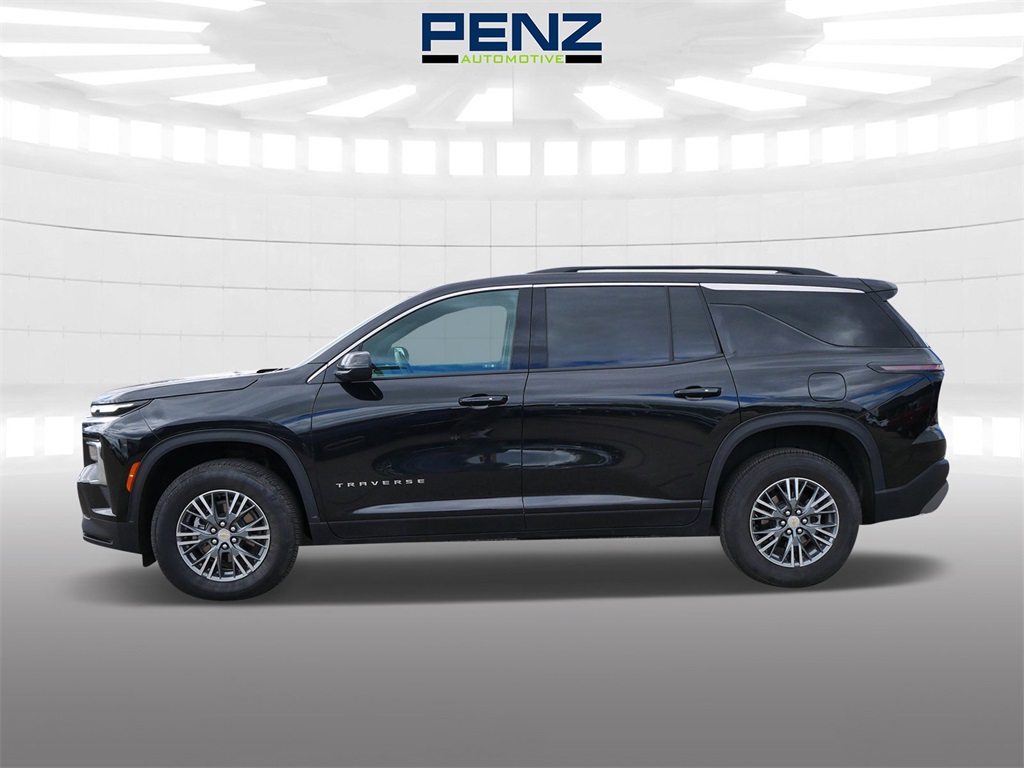 2025 Chevrolet Traverse photo 4