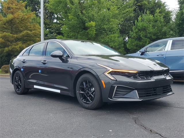 2026 Kia K5 LXS photo 3