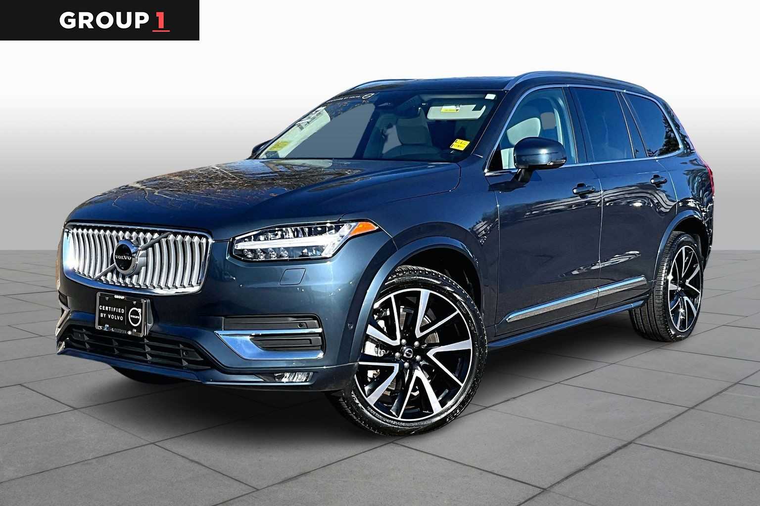 2024 Volvo XC90 Plus's photo