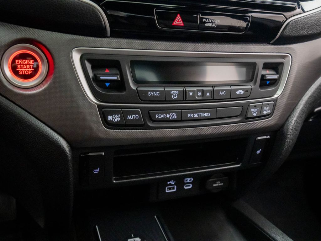 2025 Honda Ridgeline RTL photo 19