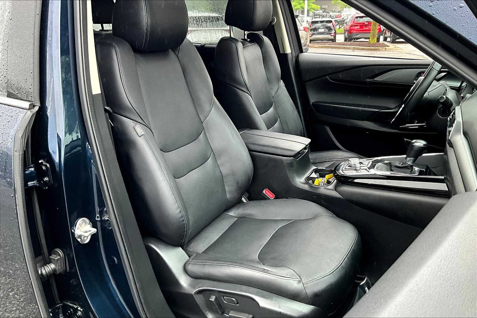 2022 Mazda CX-9 Touring photo 7